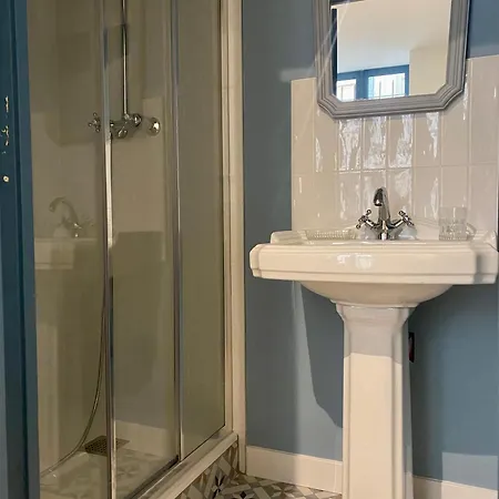 アパート Baraduc