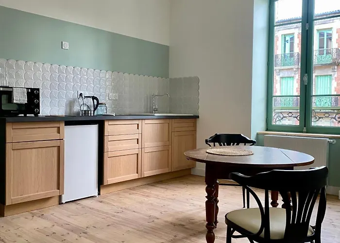 Апартаменты Baraduc Шатель-Гийон